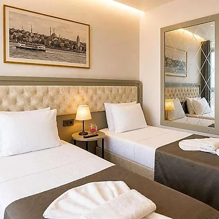 Mayer Hotel