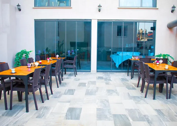 Ξενοδοχείο Mayer