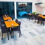 Mayer Hotel